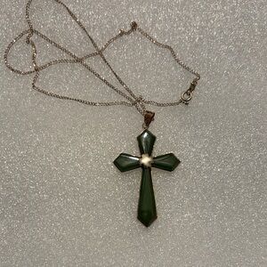 Vintage 12k gold filled Green Jade Cross Pendant Necklace brand ACo